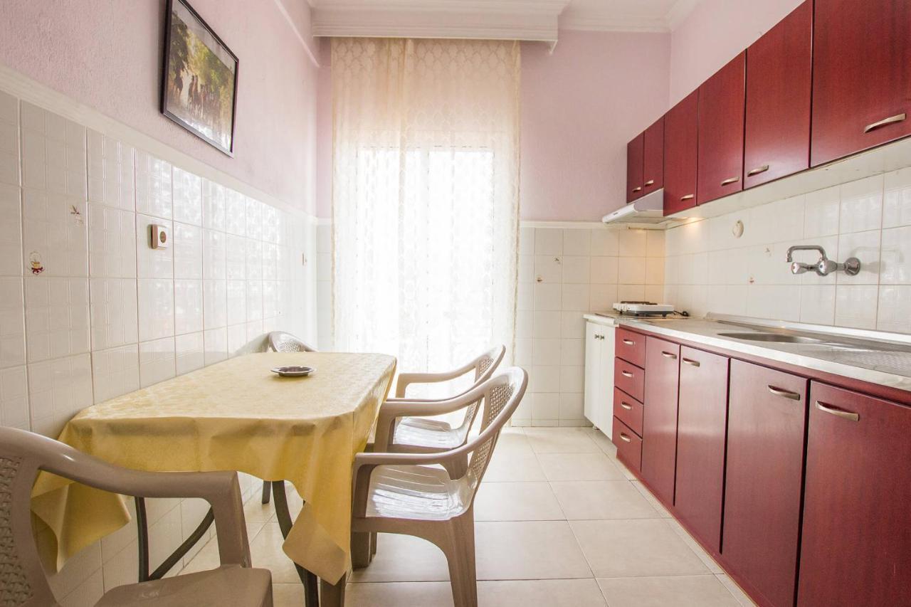 George Laz Rooms Vrasná Buitenkant foto