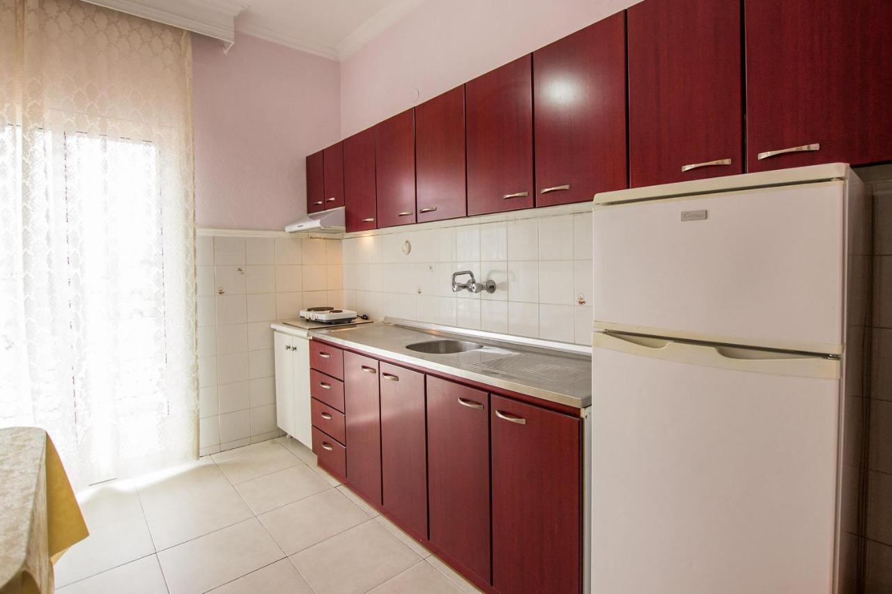 George Laz Rooms Vrasná Buitenkant foto